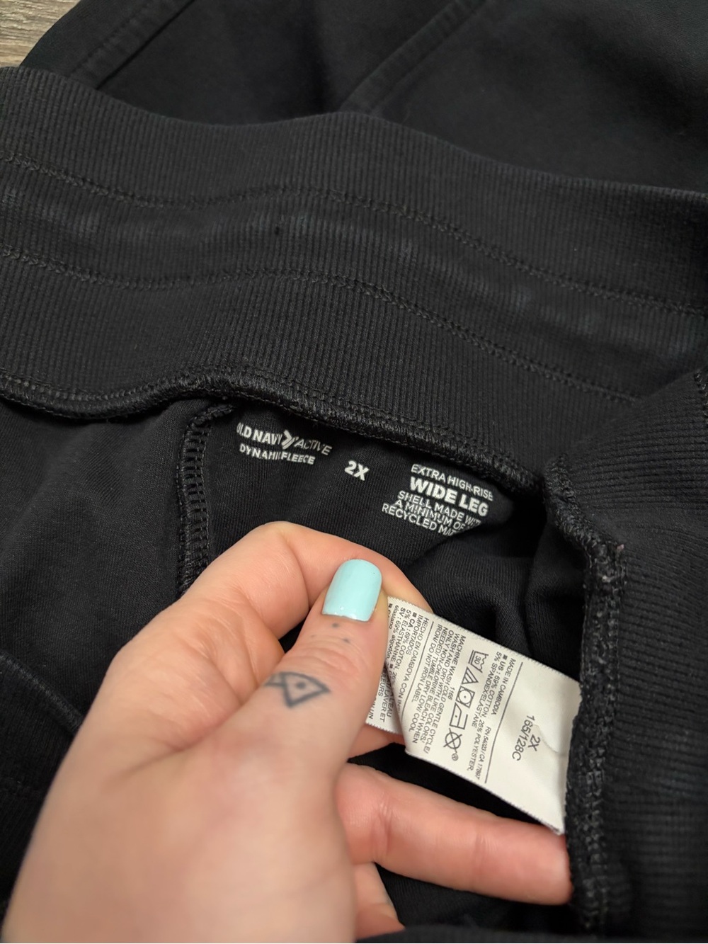 Old Navy Extra-High Waisted Dynamic Fleece Wide-Leg Sweatpants Black Jack 2X - Picture 7 of 8